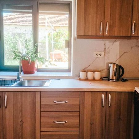 Guesthouse Kroi City Center Berat Ngoại thất bức ảnh