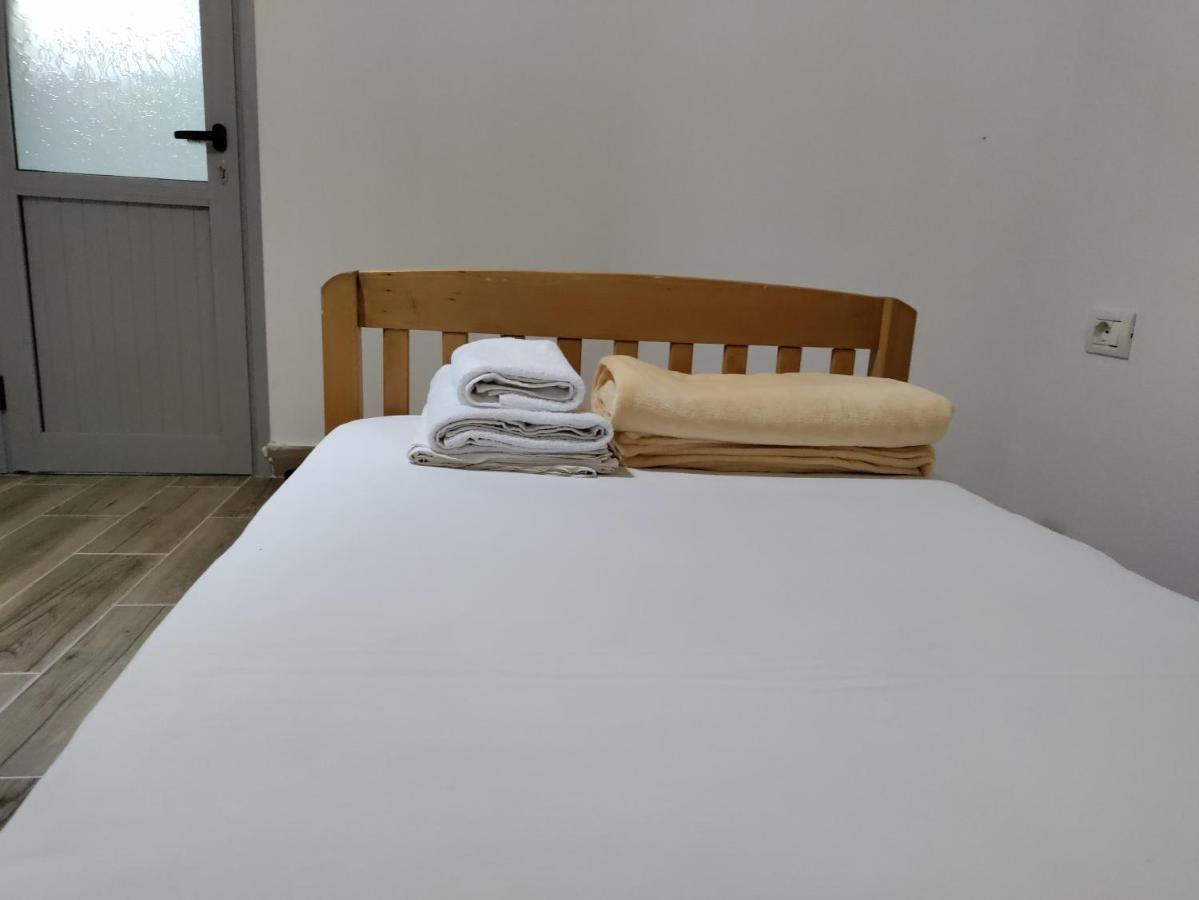 Guesthouse Kroi City Center Berat Phòng bức ảnh